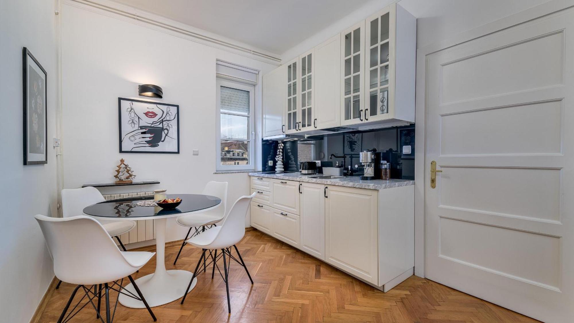 Iva'S Central Apartment Zagreb Luaran gambar